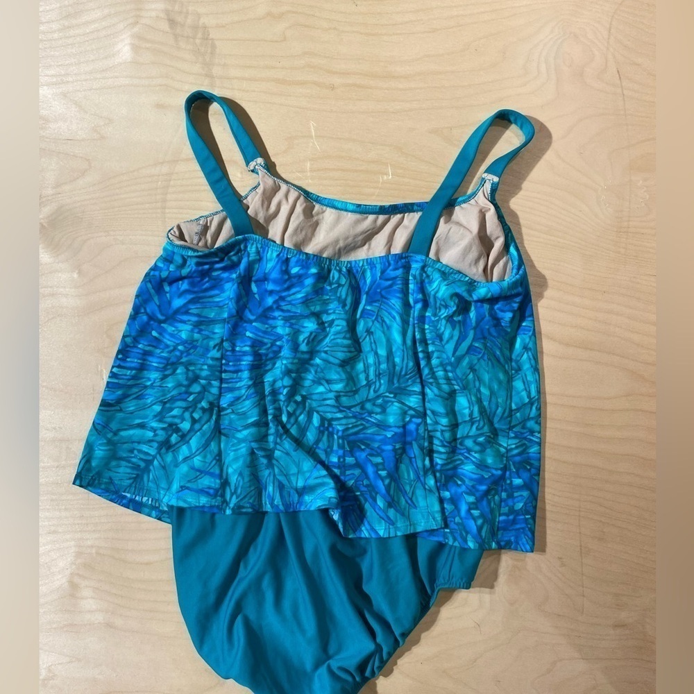 Beach Cabana Woman One Piece Swimsuit 2X (HV) - Picture 10 of 10